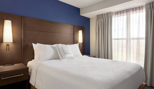 Suite, 1 Bedroom (Mobility Accessible, Transfer Shower)