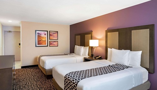 Room, 2 Queen Beds, Non Smoking