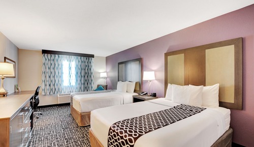 Room, 2 Queen Beds, Accessible, Non Smoking (Hearing/Mobility)