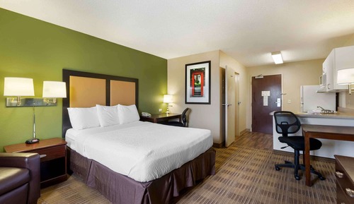 Studio, 1 Queen Bed, Non Smoking