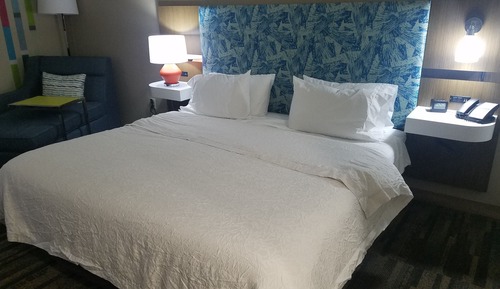 One king bed non smoking