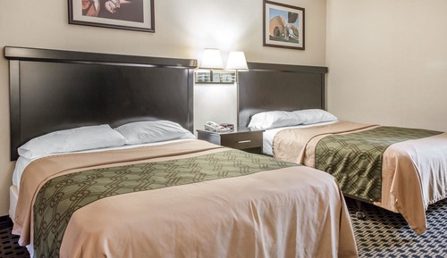 Standard Room, 2 Queen Beds