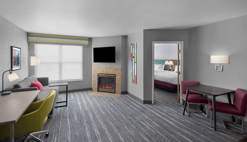 Suite, 2 Queen Beds, Fireplace, Non Smoking