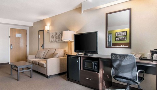 Standard Room, Multiple Beds, Non Smoking