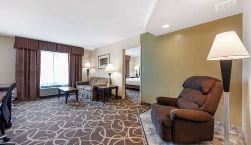 Suite, 1 King Bed with Sofa bed, Non Smoking, Refrigerator & Microwave (with Sofabed)