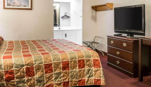Standard Room, 1 King Bed, Non Smoking