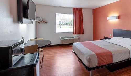 Standard Room, 1 Double Bed, Accessible, Non Smoking