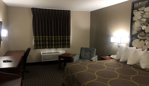 Standard Room, 1 King Bed