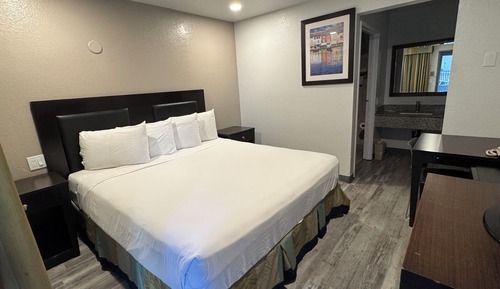 Room, 1 Queen Bed, Accessible, Non Smoking
