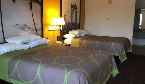 Room, 2 Queen Beds, Smoking