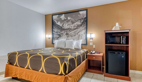 Suite, Multiple Beds, Accessible, Non Smoking (Dog-Friendly)