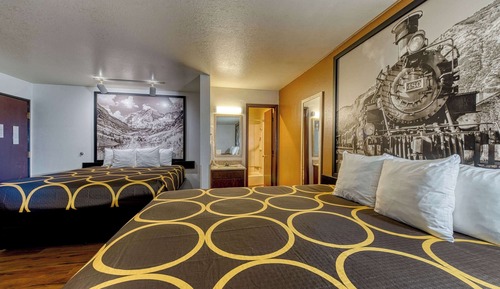 Suite, Multiple Beds, Non Smoking