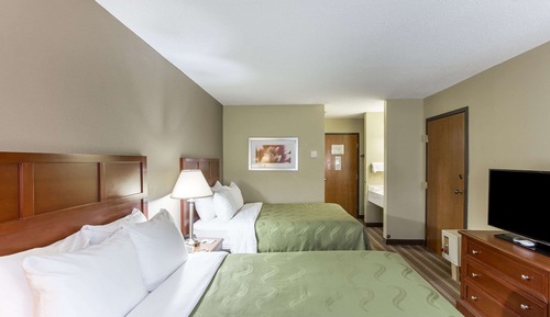 Standard Room, 2 Queen Beds, Non Smoking