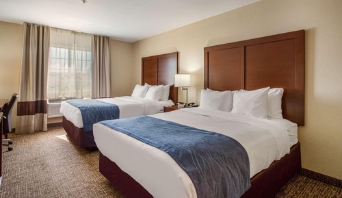 Standard Room, 2 Queen Beds, Non Smoking