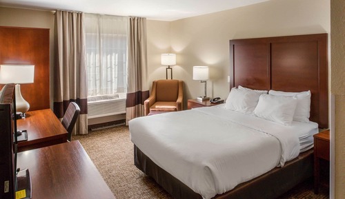 Standard Room, 1 Queen Bed, Non Smoking