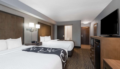 Room, 2 Queen Beds, Non Smoking