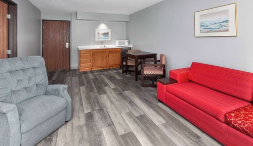 Deluxe Room, 1 King Bed, Non Smoking
