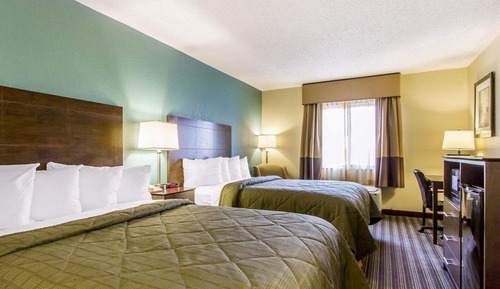 Standard Room, 2 Queen Beds, Non Smoking
