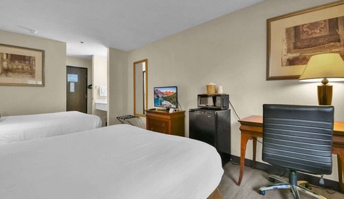 Room, 2 Queen Beds, Non Smoking