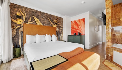 Penthouse Suite