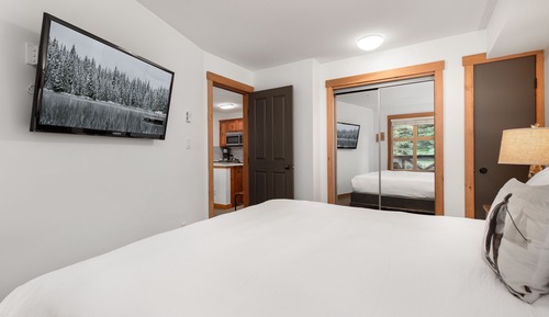 # 302 Lost Lake 1 Bedroom