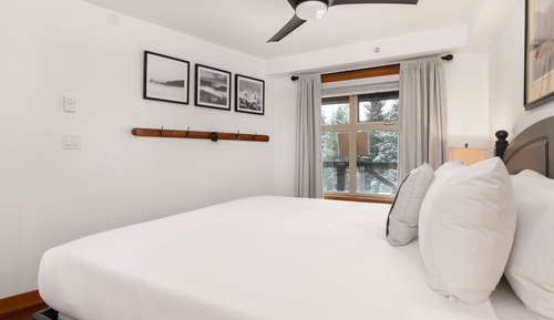 # 407 Lost Lake 1 Bedroom