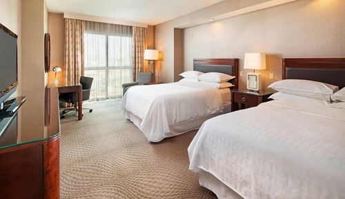 Traditional Room, 2 Double Beds (Mobility Accessible, Tub)