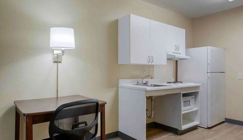 Studio, 1 Queen Bed, Accessible, Non Smoking