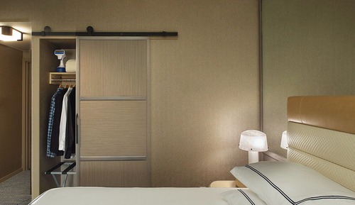 Deluxe Room, 2 Queen Beds (E1)