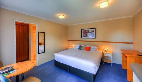 Economy Room, Multiple Beds, Non Smoking, Connecting Rooms (Fourth Bed is Single Bed)