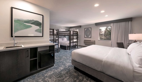 Family Room, Multiple Beds, Non Smoking