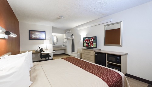 Deluxe Room, 2 Double Beds, Accessible (Smoke Free)