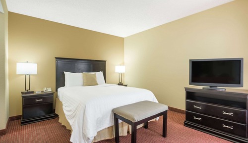 Suite, Multiple Beds, Non Smoking (Two-Bedroom, Loft)