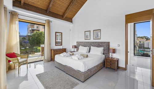 Deluxe Townhome, 2 Bedrooms, Private Pool