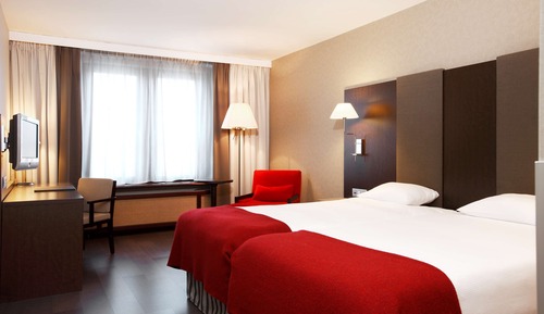 Superior Room (Extra Bed 2 adults + 1 child)