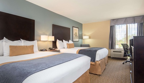 Room, 2 Queen Beds, Non Smoking