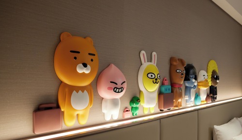 KAKAO FRIENDS FAMILY TWIN