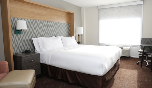 Standard Room, 1 King Bed, Mobility Accessible (Roll-In Shower)