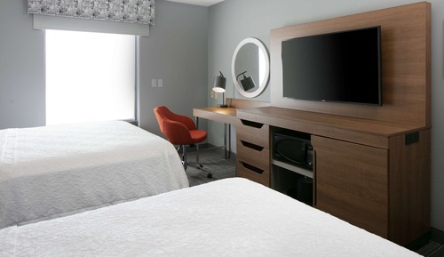 Room, 2 Queen Beds, Accessible, Non Smoking