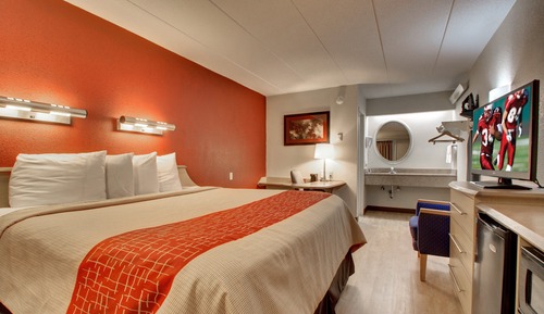Superior Room, 1 King Bed (Smoke Free)