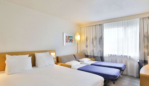 Classic Room, Multiple Beds