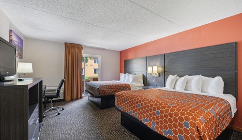 Premium Room, 2 Queen Beds, Courtyard View