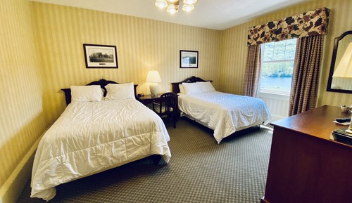Standard Room, 2 Double Beds