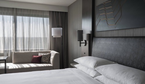 Concierge Room, Club Room, 1 King Bed, Non Smoking