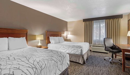 Standard Room, 2 Queen Beds, Accessible