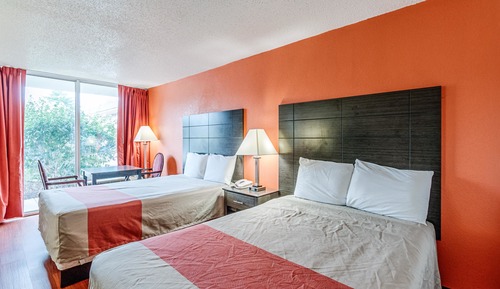 Deluxe Room, 2 Double Beds, Non Smoking, Refrigerator & Microwave