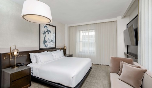 Studio Suite, 1 King Bed
