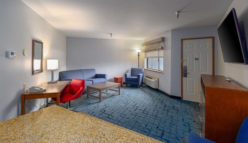 Suite, 1 King Bed