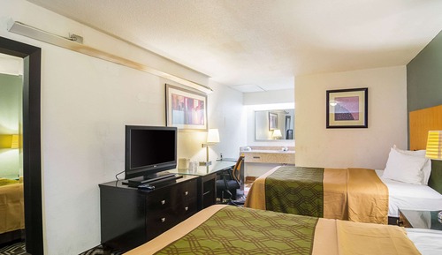 Standard Room, 2 Double Beds, Non Smoking