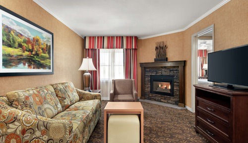 Suite, 1 King Bed, Non Smoking
